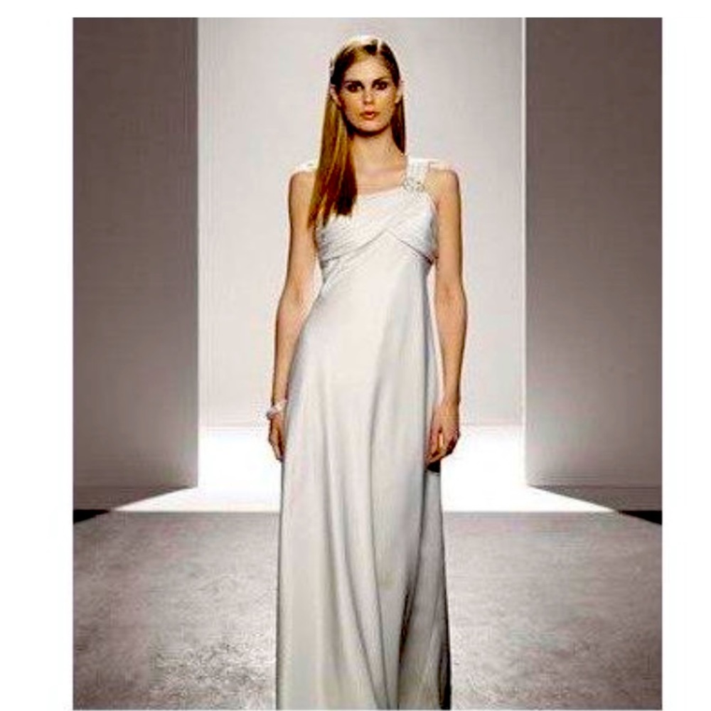 Vintage David’s Bridal Wedding Dress. Galina SRL9499. Ivory. Size 12.